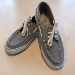 Sperry canvas boat shoe